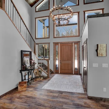 Drop-Tine Ranch entrance interior