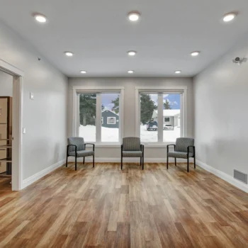 St. Brieux Manor sitting area